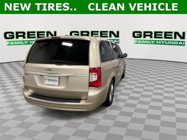 used 2014 Chrysler Town & Country car, priced at $8,995