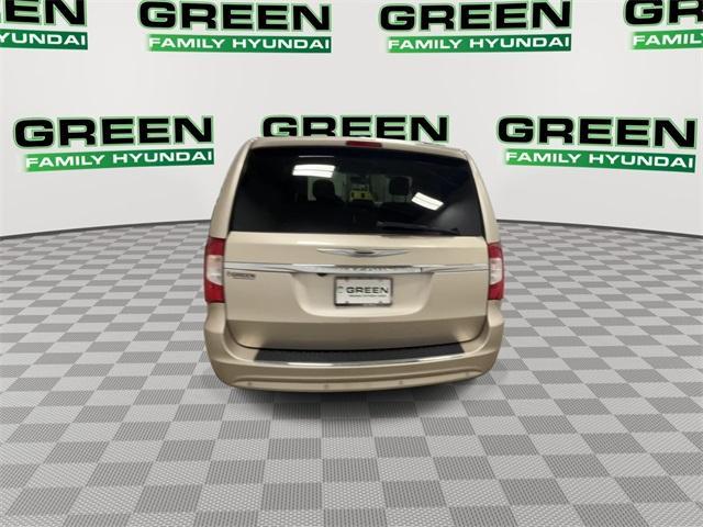 used 2014 Chrysler Town & Country car, priced at $10,583