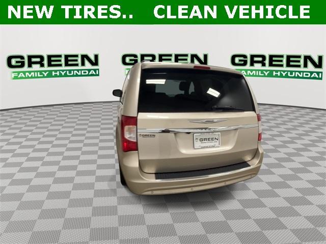 used 2014 Chrysler Town & Country car, priced at $8,995