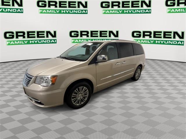 used 2014 Chrysler Town & Country car, priced at $10,583