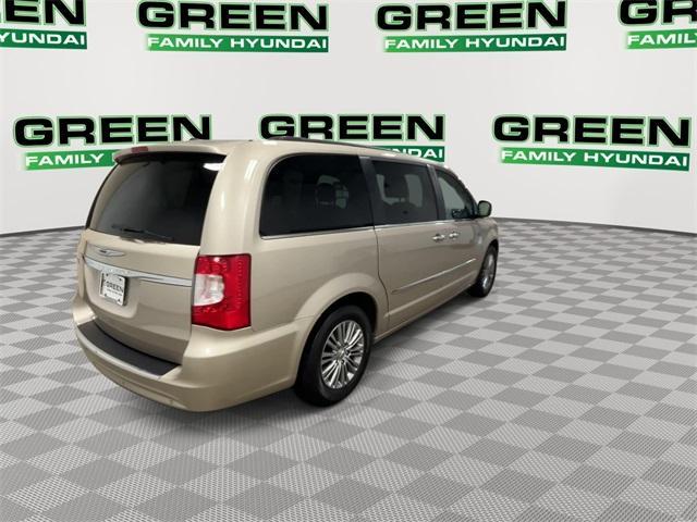 used 2014 Chrysler Town & Country car, priced at $10,583