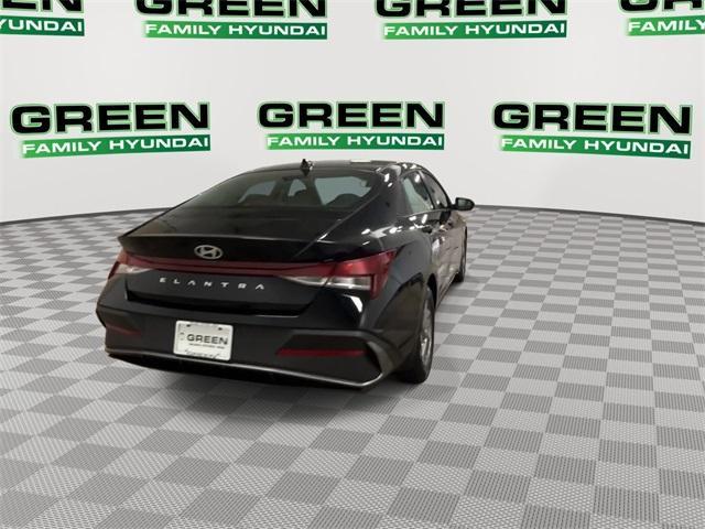 new 2025 Hyundai Elantra car, priced at $23,452