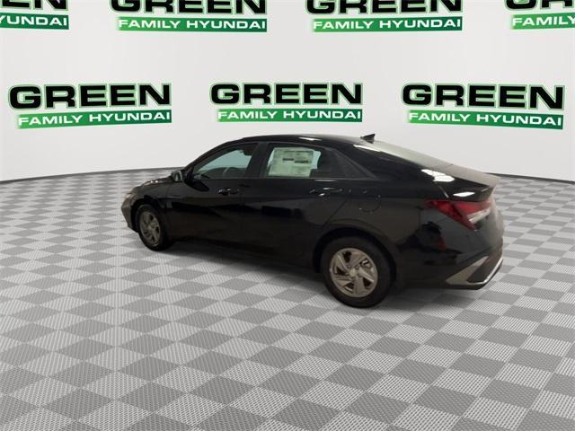 new 2025 Hyundai Elantra car, priced at $23,452