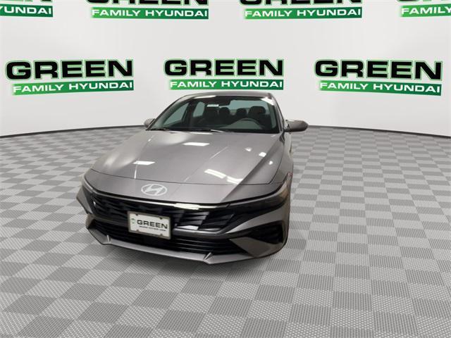 new 2025 Hyundai Elantra car, priced at $25,591