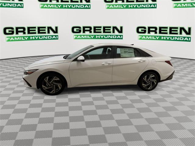 new 2025 Hyundai Elantra car, priced at $27,313