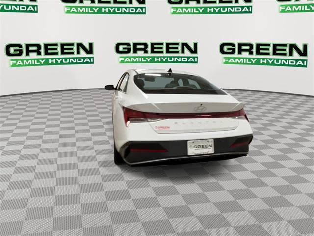 new 2025 Hyundai Elantra car, priced at $27,313