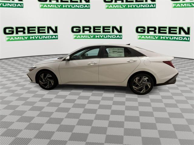 new 2025 Hyundai Elantra car, priced at $27,313