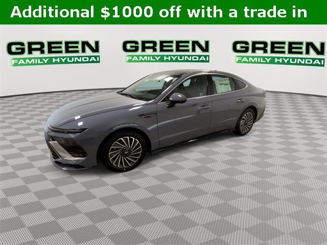 new 2025 Hyundai Sonata Hybrid car, priced at $36,921