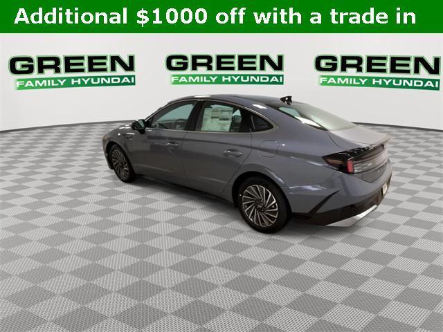 new 2025 Hyundai Sonata Hybrid car, priced at $36,921