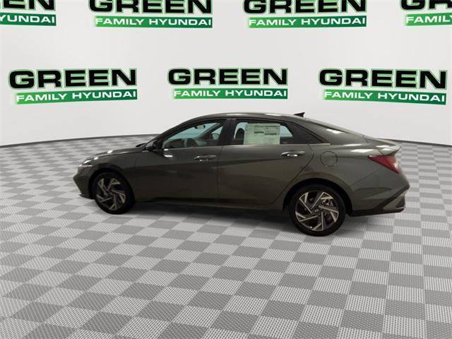 new 2025 Hyundai Elantra car, priced at $26,833