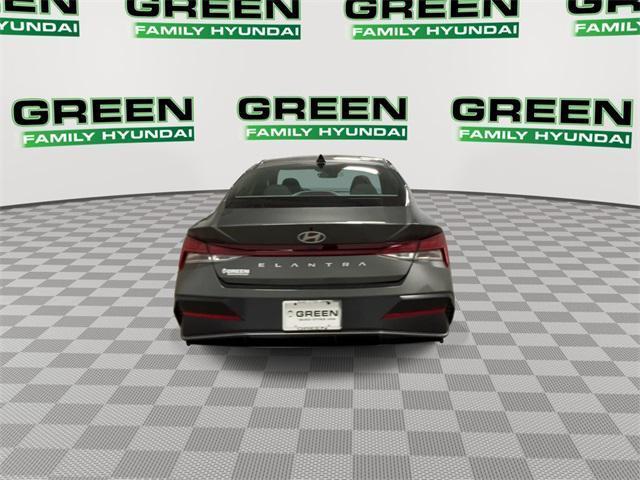 new 2025 Hyundai Elantra car, priced at $26,833