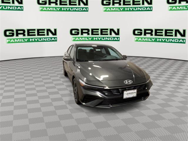 new 2025 Hyundai Elantra car, priced at $26,833