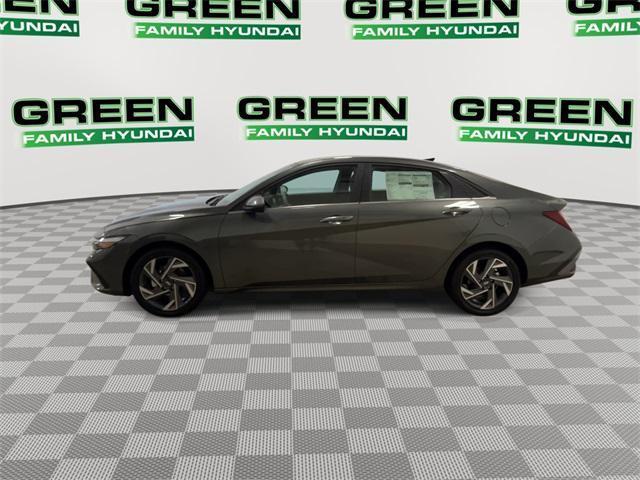 new 2025 Hyundai Elantra car, priced at $26,833