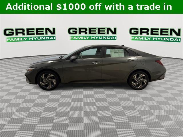 new 2025 Hyundai Elantra car, priced at $25,333