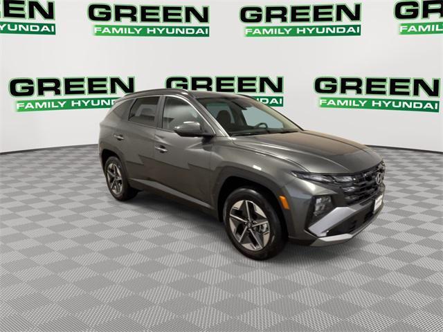 new 2026 Hyundai TUCSON Hybrid car, priced at $35,294