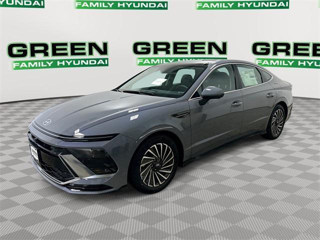 new 2026 Hyundai Sonata Hybrid car, priced at $38,333