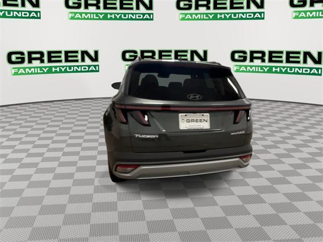new 2025 Hyundai TUCSON Hybrid car, priced at $36,037
