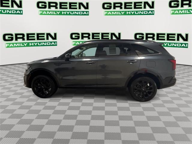 used 2022 Kia Sorento car, priced at $24,995