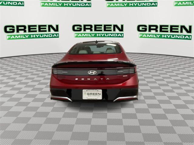 new 2025 Hyundai Sonata Hybrid car, priced at $37,896