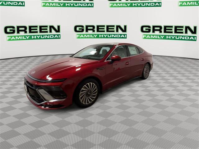 new 2025 Hyundai Sonata Hybrid car, priced at $37,896