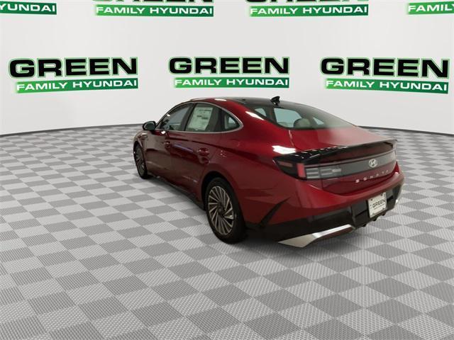 new 2025 Hyundai Sonata Hybrid car, priced at $37,896