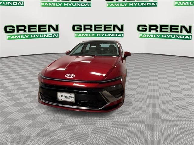 new 2025 Hyundai Sonata Hybrid car, priced at $37,896