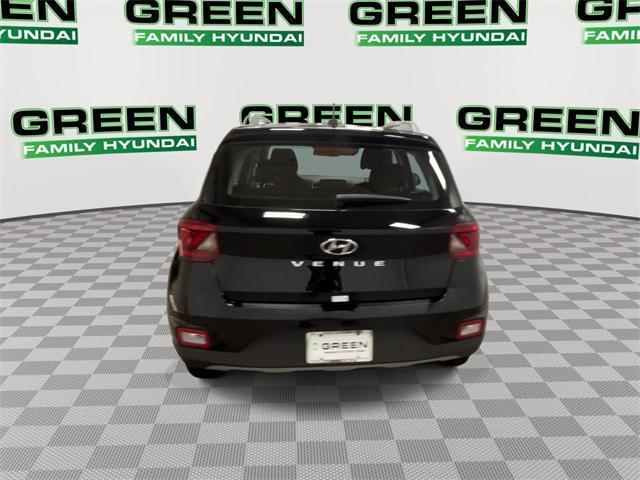 new 2025 Hyundai Venue car, priced at $22,968