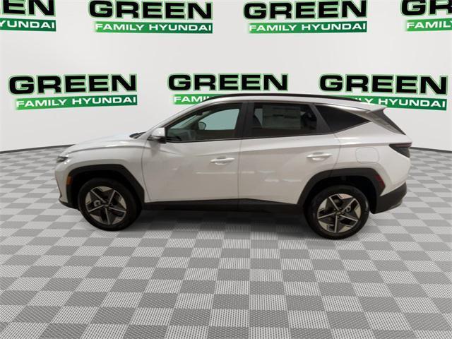 new 2025 Hyundai TUCSON Hybrid car, priced at $36,206