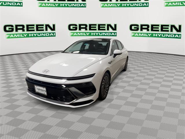 new 2026 Hyundai Sonata Hybrid car, priced at $33,205