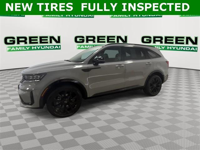 used 2023 Kia Sorento car, priced at $32,150