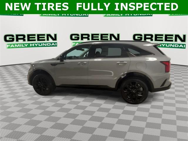 used 2023 Kia Sorento car, priced at $32,150