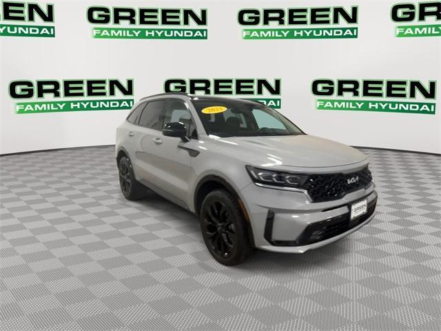 used 2023 Kia Sorento car, priced at $32,699