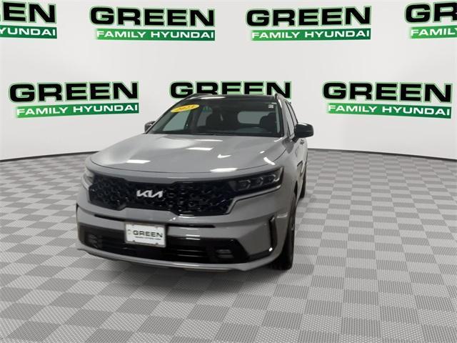 used 2023 Kia Sorento car, priced at $32,699