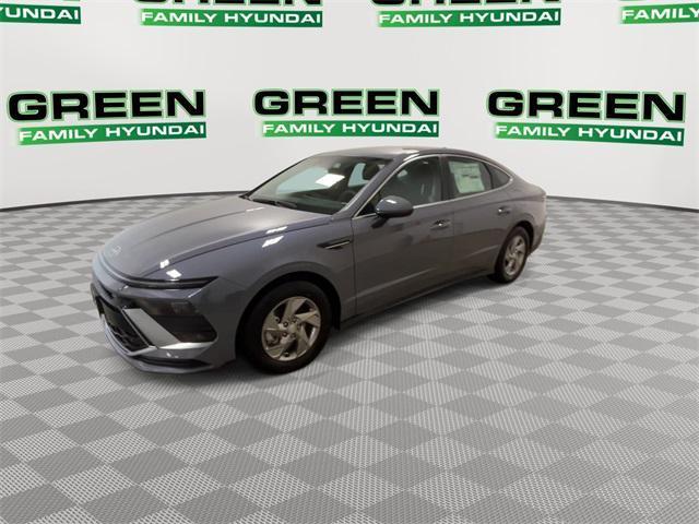 new 2025 Hyundai Sonata car, priced at $27,756
