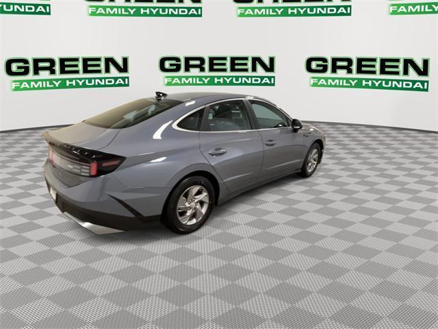 new 2025 Hyundai Sonata car, priced at $27,756