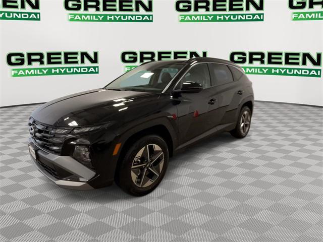 new 2025 Hyundai TUCSON Hybrid car, priced at $37,346