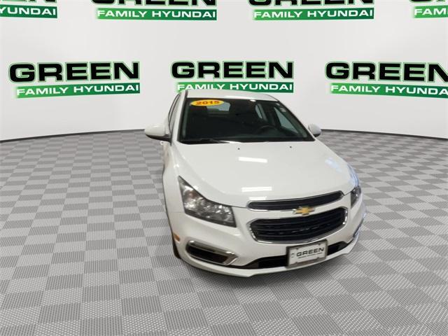 used 2015 Chevrolet Cruze car, priced at $8,995