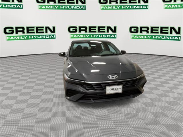 new 2025 Hyundai Elantra car, priced at $24,361