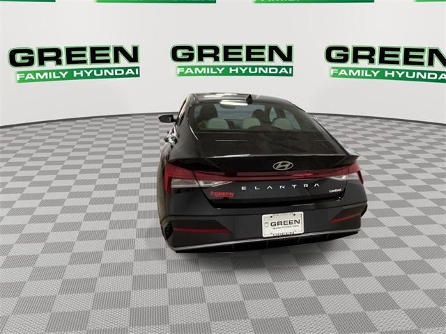 new 2025 Hyundai Elantra car, priced at $27,279