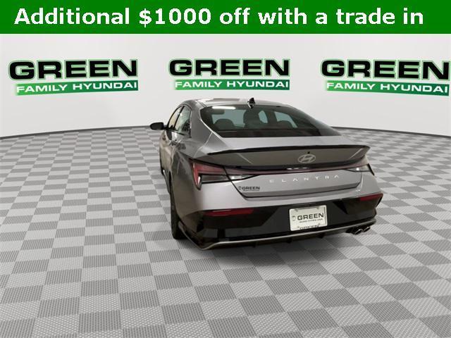 new 2025 Hyundai Elantra car, priced at $29,013