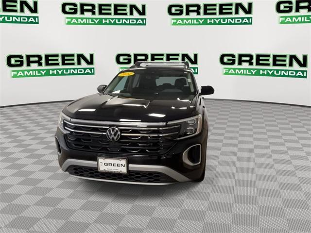 used 2024 Volkswagen Atlas car, priced at $40,565