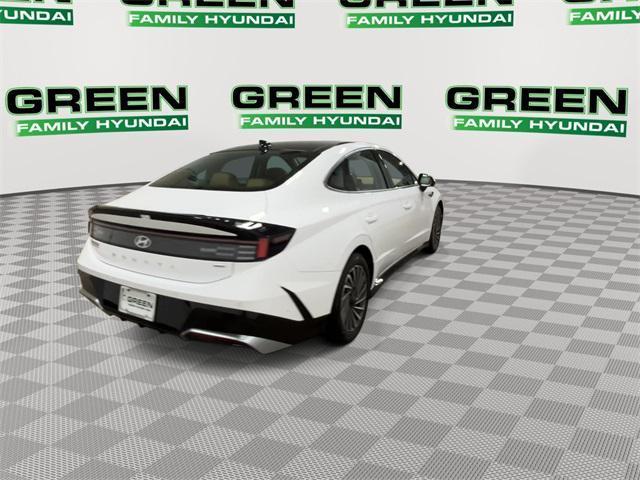 new 2025 Hyundai Sonata Hybrid car, priced at $37,406