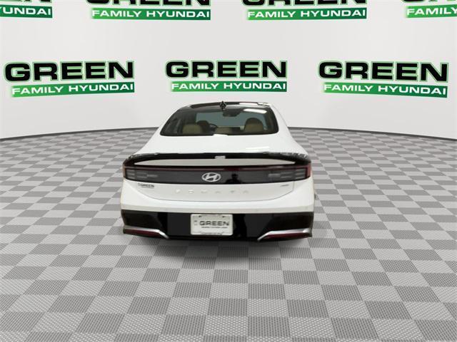new 2025 Hyundai Sonata Hybrid car, priced at $37,406