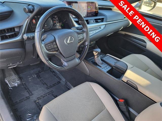 used 2019 Lexus ES 300h car, priced at $27,549