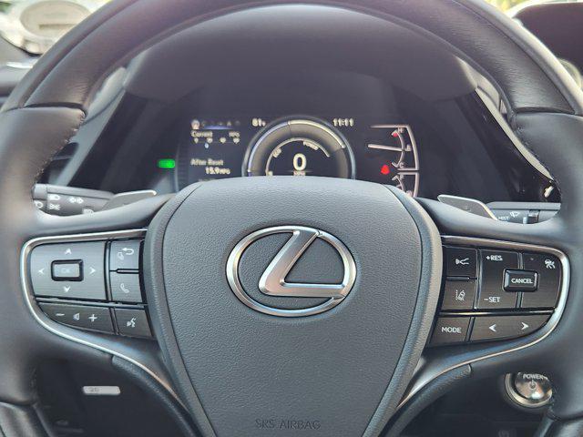 new 2025 Lexus ES 300h car, priced at $56,454
