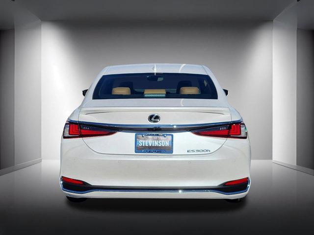 new 2025 Lexus ES 300h car, priced at $56,454