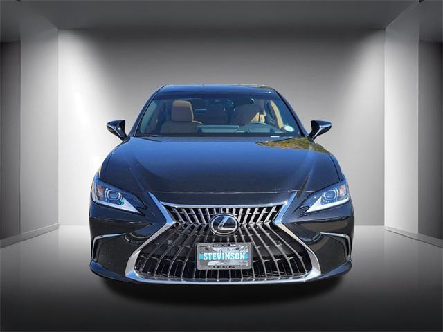 new 2025 Lexus ES 300h car, priced at $50,024