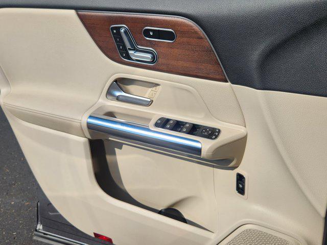 used 2021 Mercedes-Benz GLA 250 car, priced at $22,299