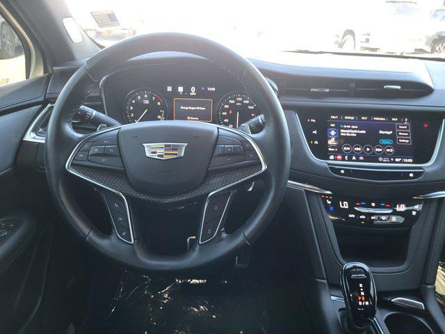 used 2023 Cadillac XT5 car, priced at $36,201