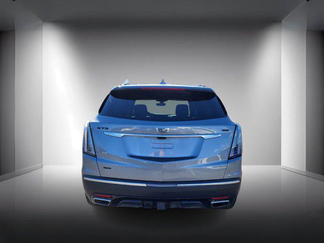used 2023 Cadillac XT5 car, priced at $36,201
